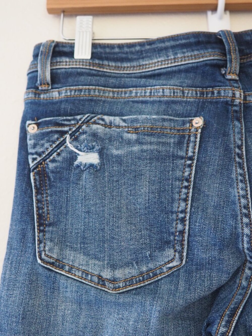 Buckle Black Fit No. 53 Distressed Straight Jean sz 30x32 - Picture 10 of 10